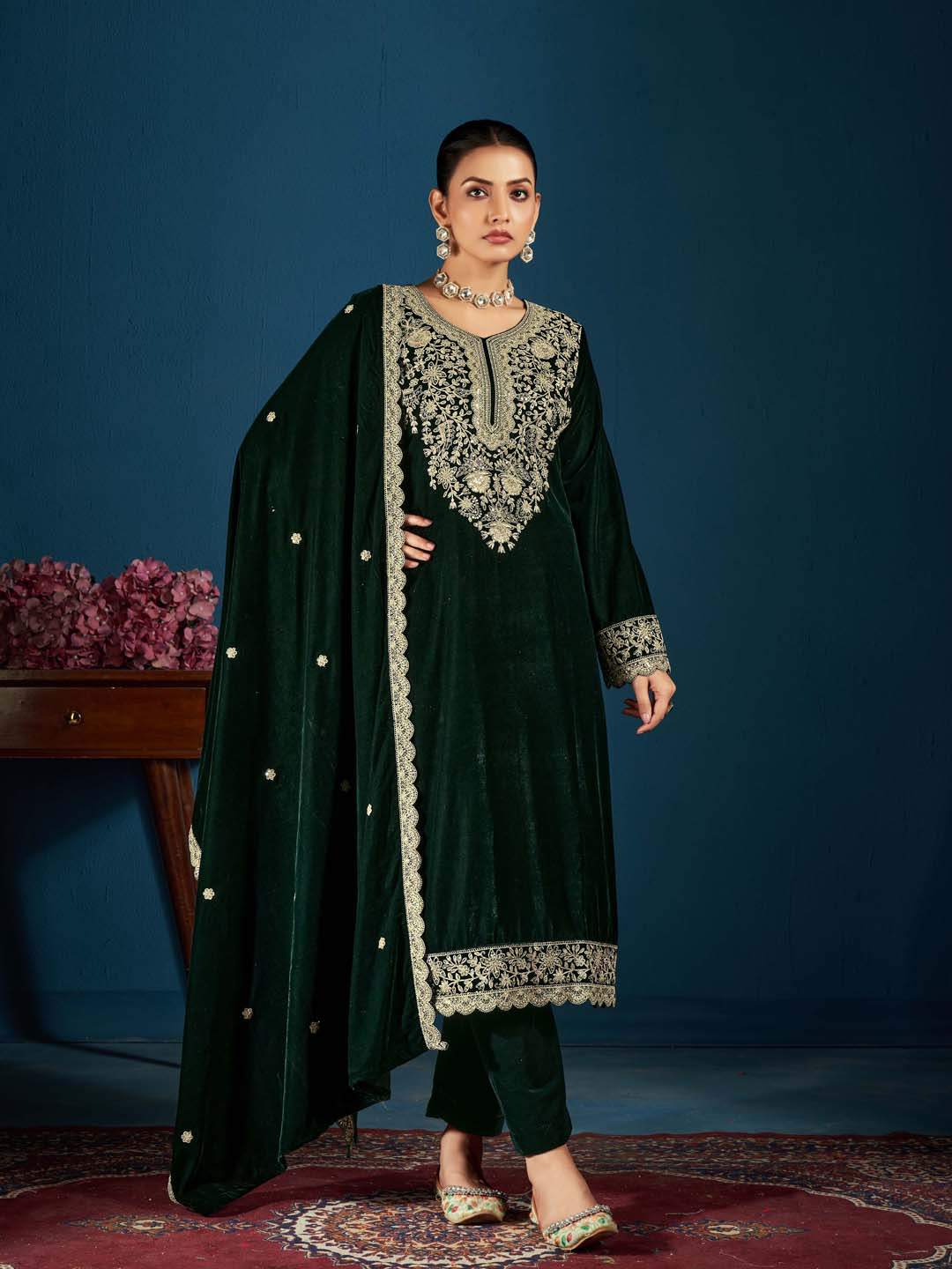 Bottle Green Embroidered Velvet Kurta with Dupatta Set