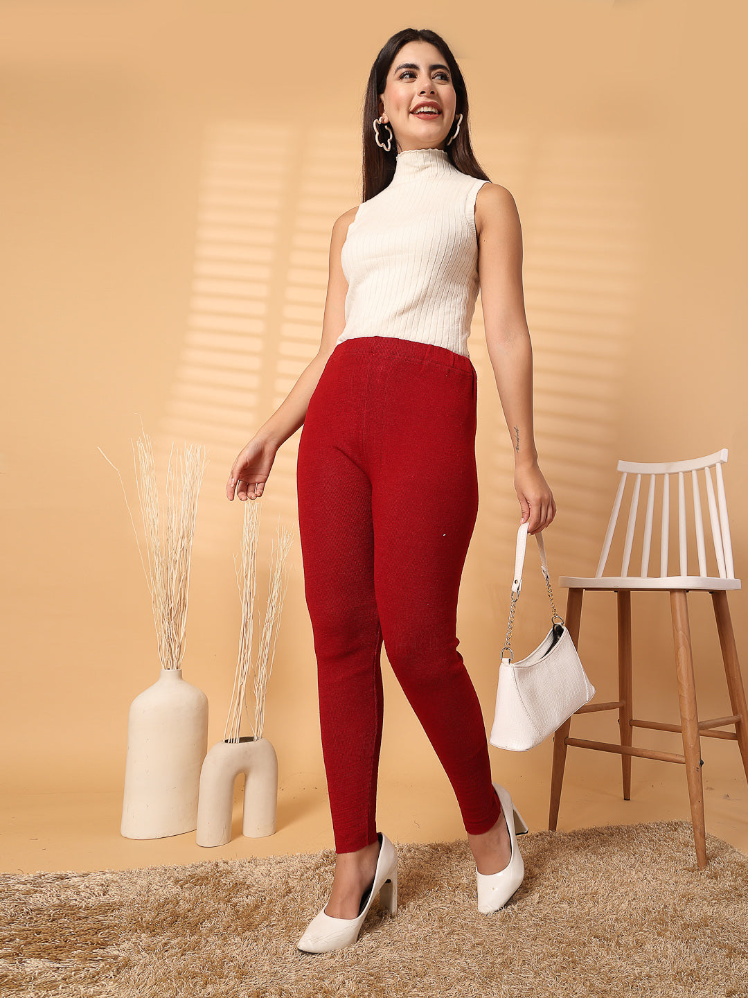 Women Maroon Solid Woolen Leggings