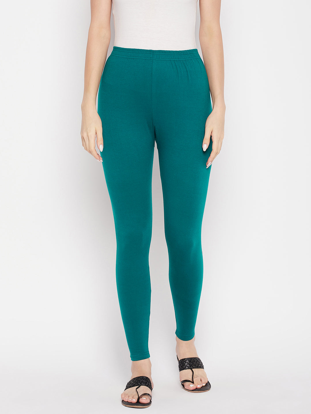 Peacock Blue Solid Ankle Length Leggings with elasticated waistband.