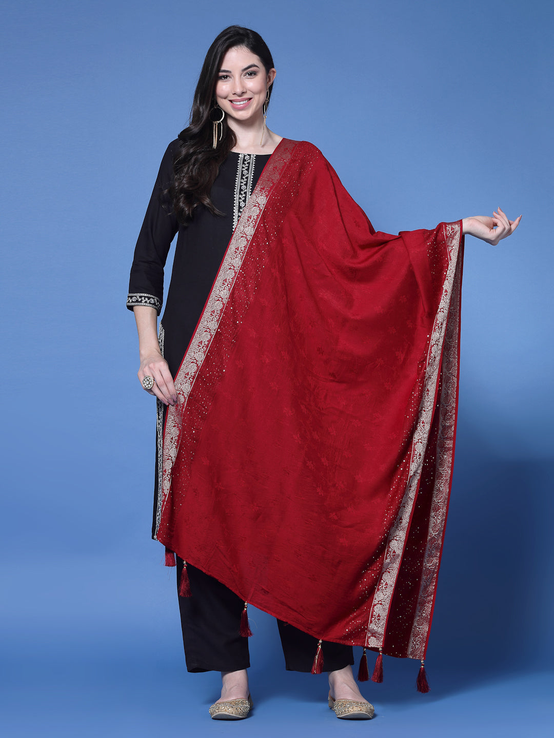 Self design jacquard embellished dupatta with tasselled border.