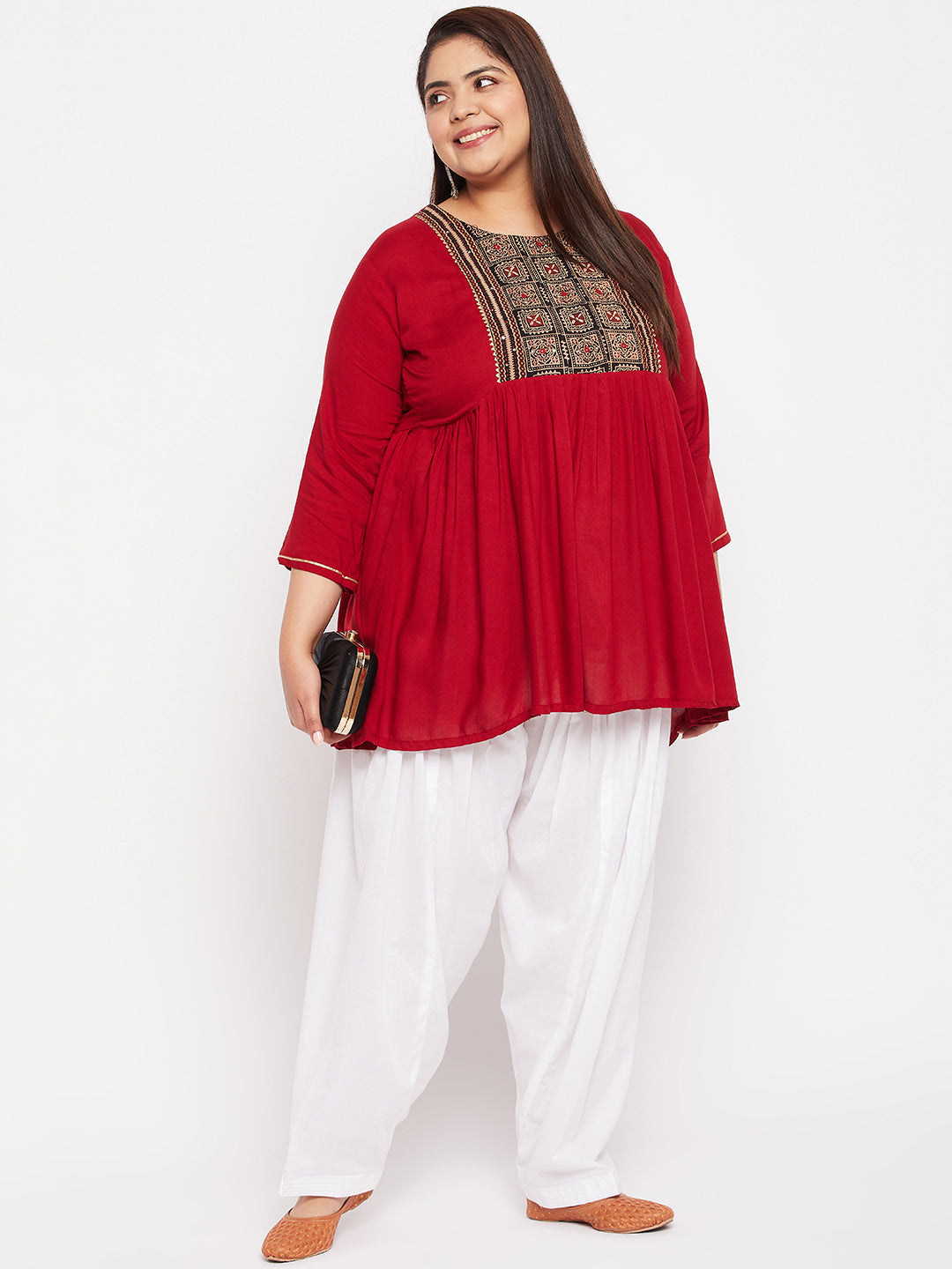 White solid semi Patiala cotton salwar with drawstring waistband.