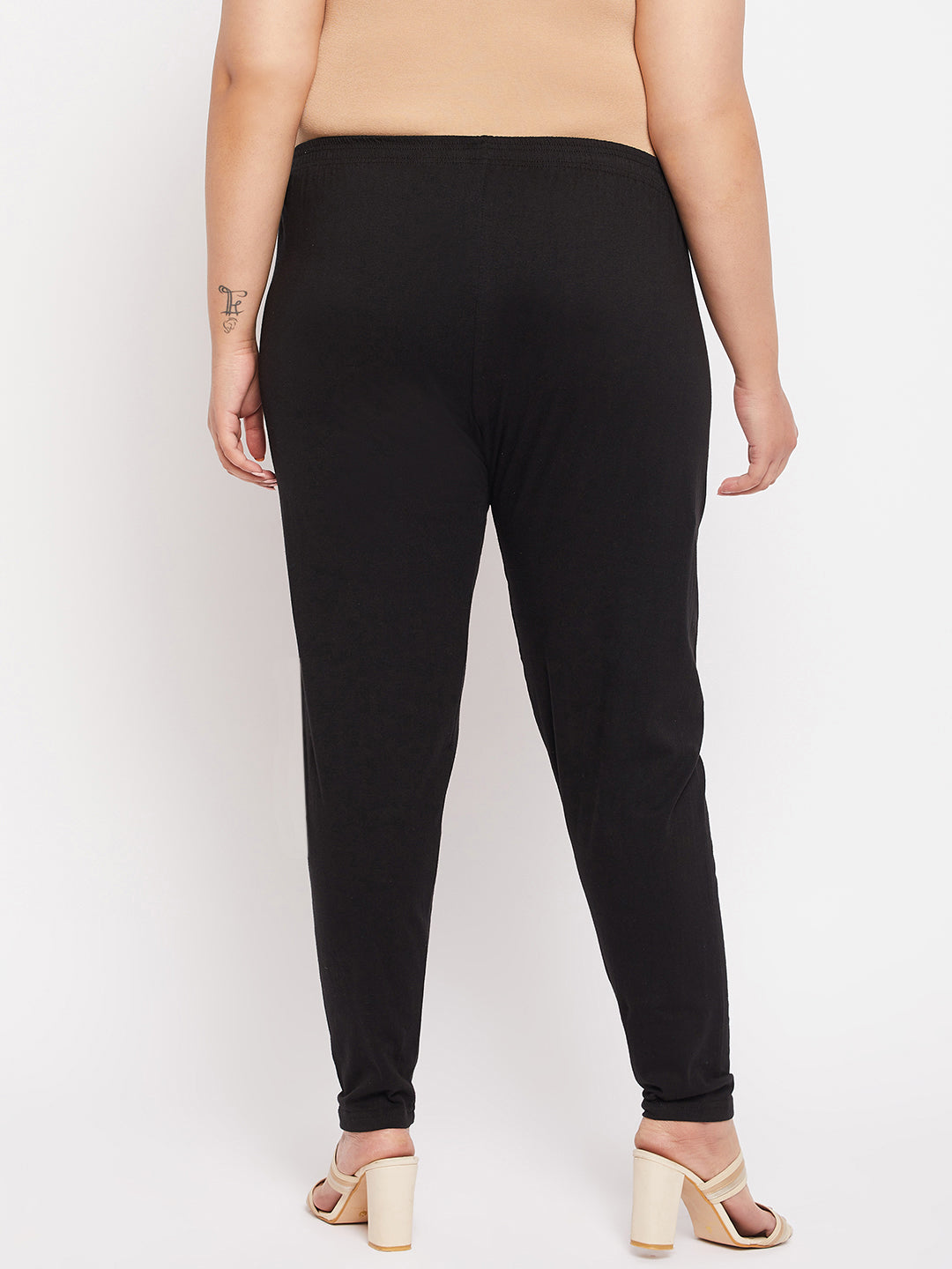 Black Solid Ankle Length Leggings